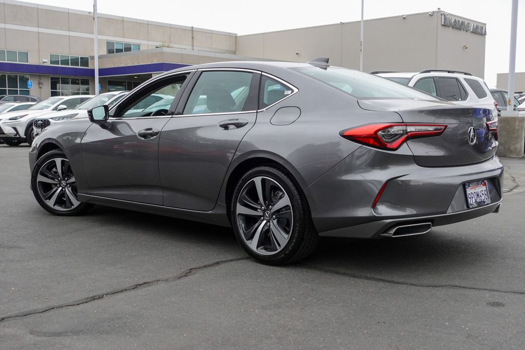2025 Acura TLX Technology photo 7
