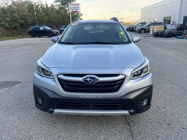 2022 Subaru Outback Limited XT photo 2
