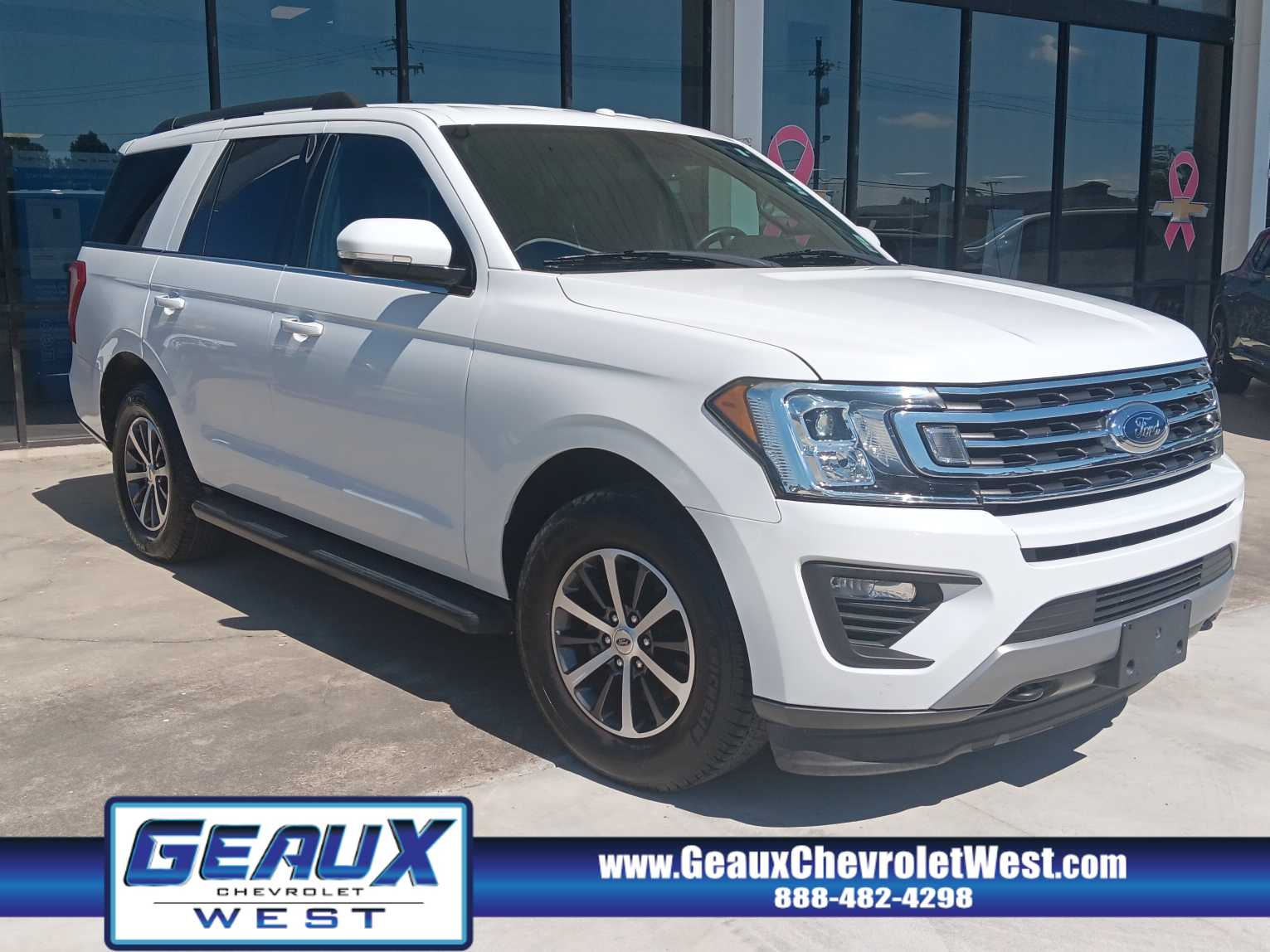 2019 Ford Expedition XLT photo 2