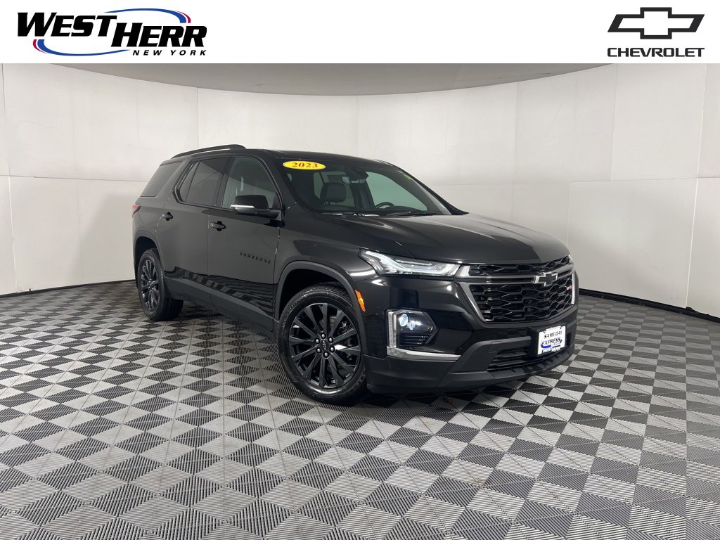 2023 Chevrolet Traverse RS's photo