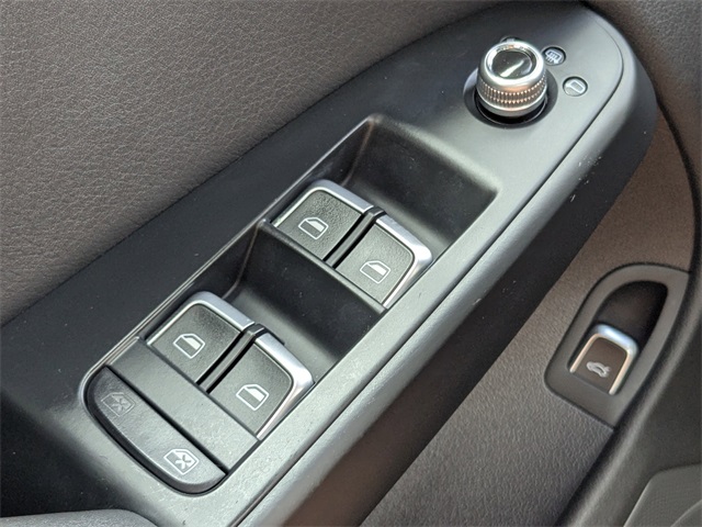 2014 Audi A4 2.0T Premium Plus Quattro photo 17