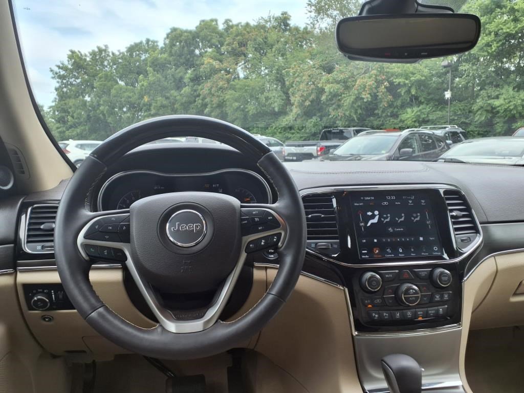 2020 Jeep Grand Cherokee Overland photo 11