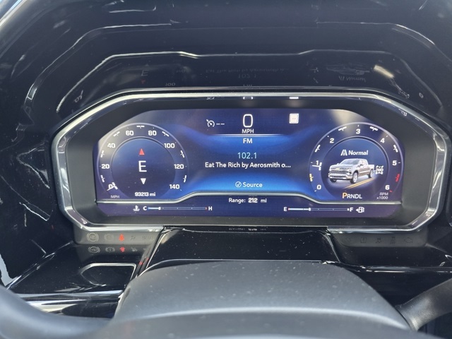 2023 Chevrolet Silverado 1500 LT photo 9