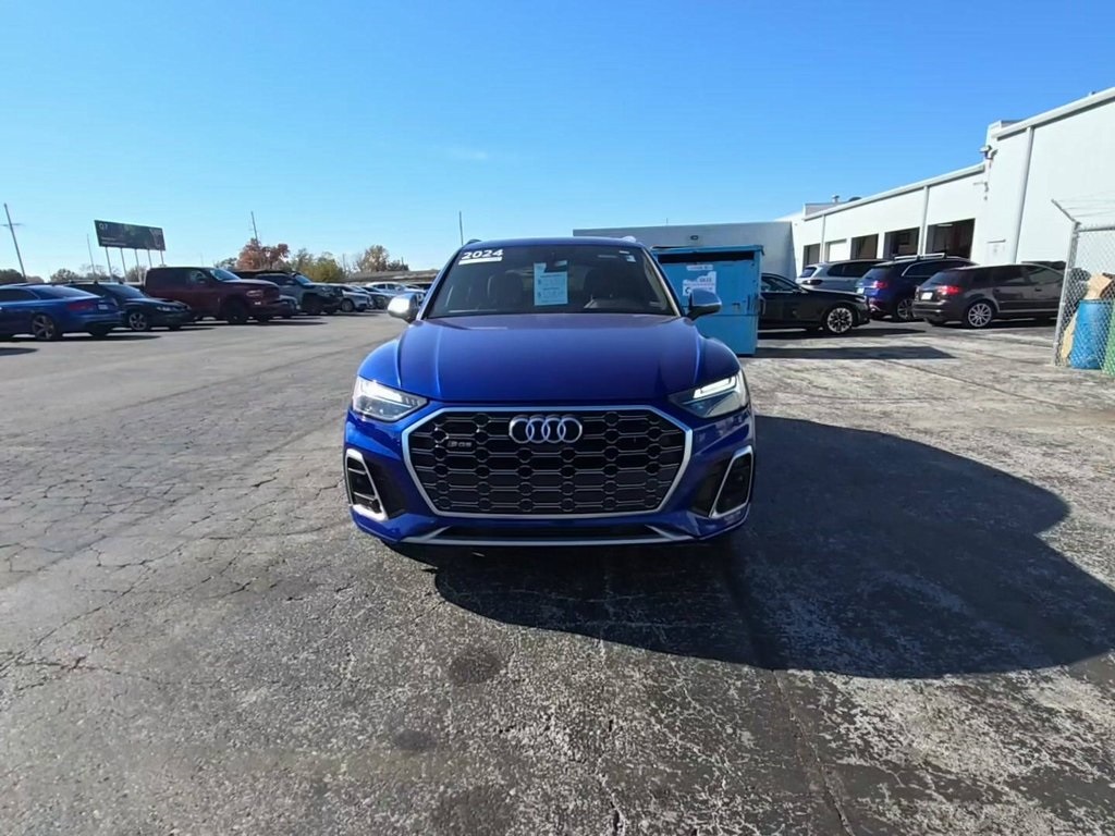 2024 Audi SQ5 Premium Plus's photo