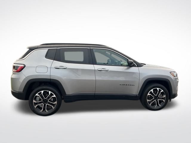 2024 Jeep Compass Limited photo 6