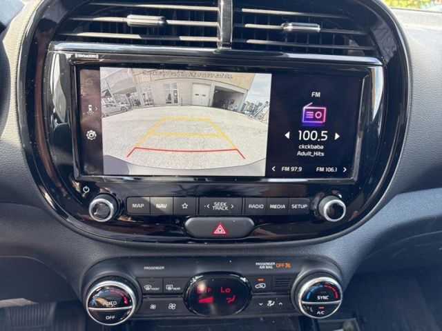 2022 Kia Soul S photo 15