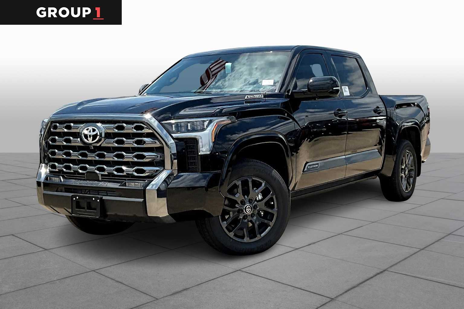 2025 Toyota Tundra Platinum photo 2