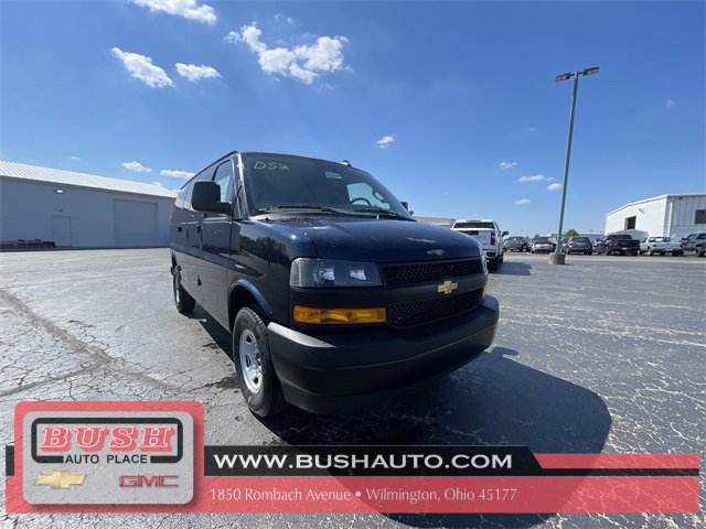 2025 Chevrolet Express Cargo 3500 photo 29