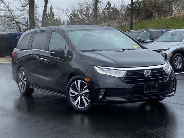 2021 Honda Odyssey Touring's photo