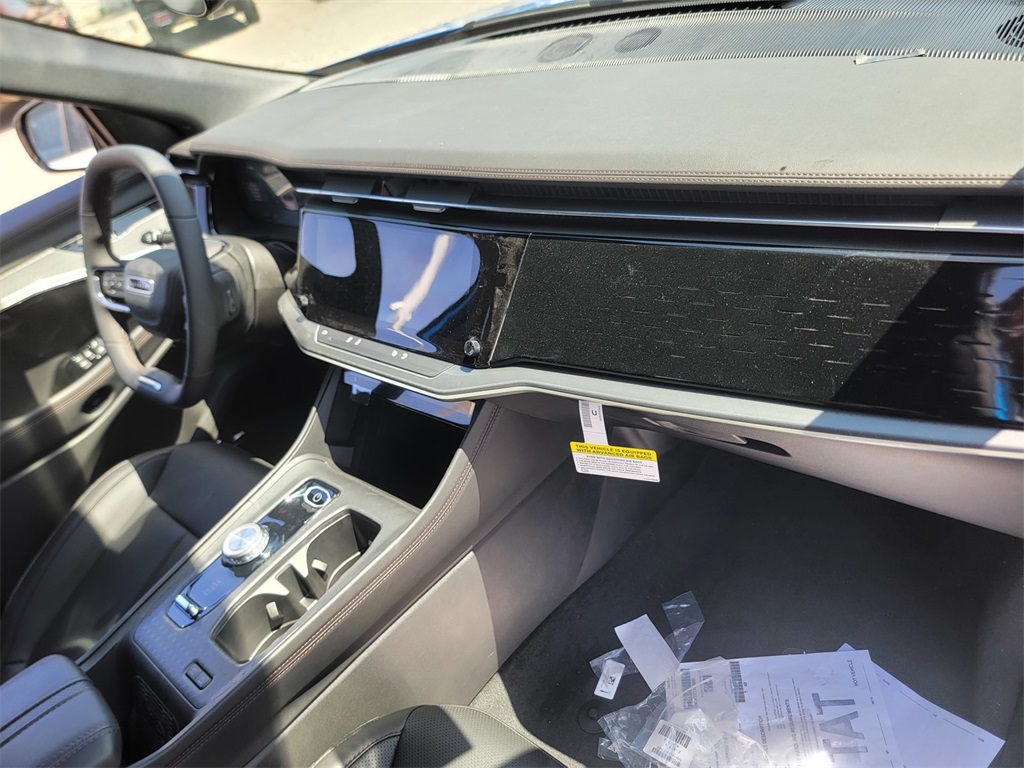 2025 Jeep Wagoneer S Limited photo 12