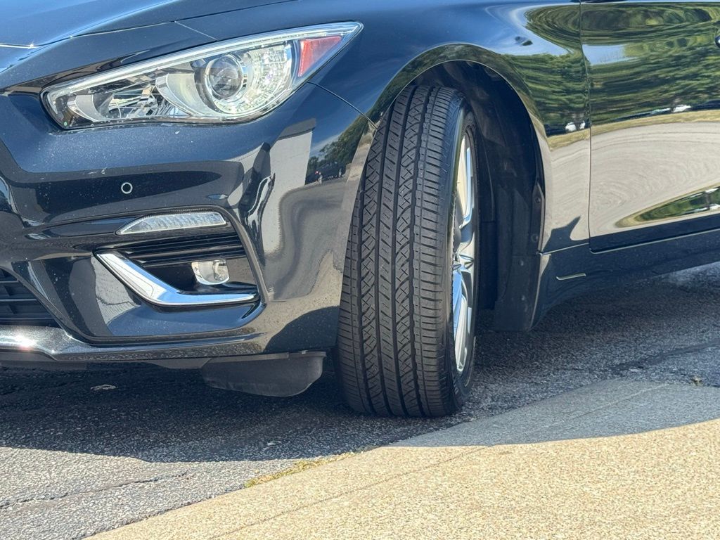 2021 Infiniti Q50 3.0t LUXE photo 11