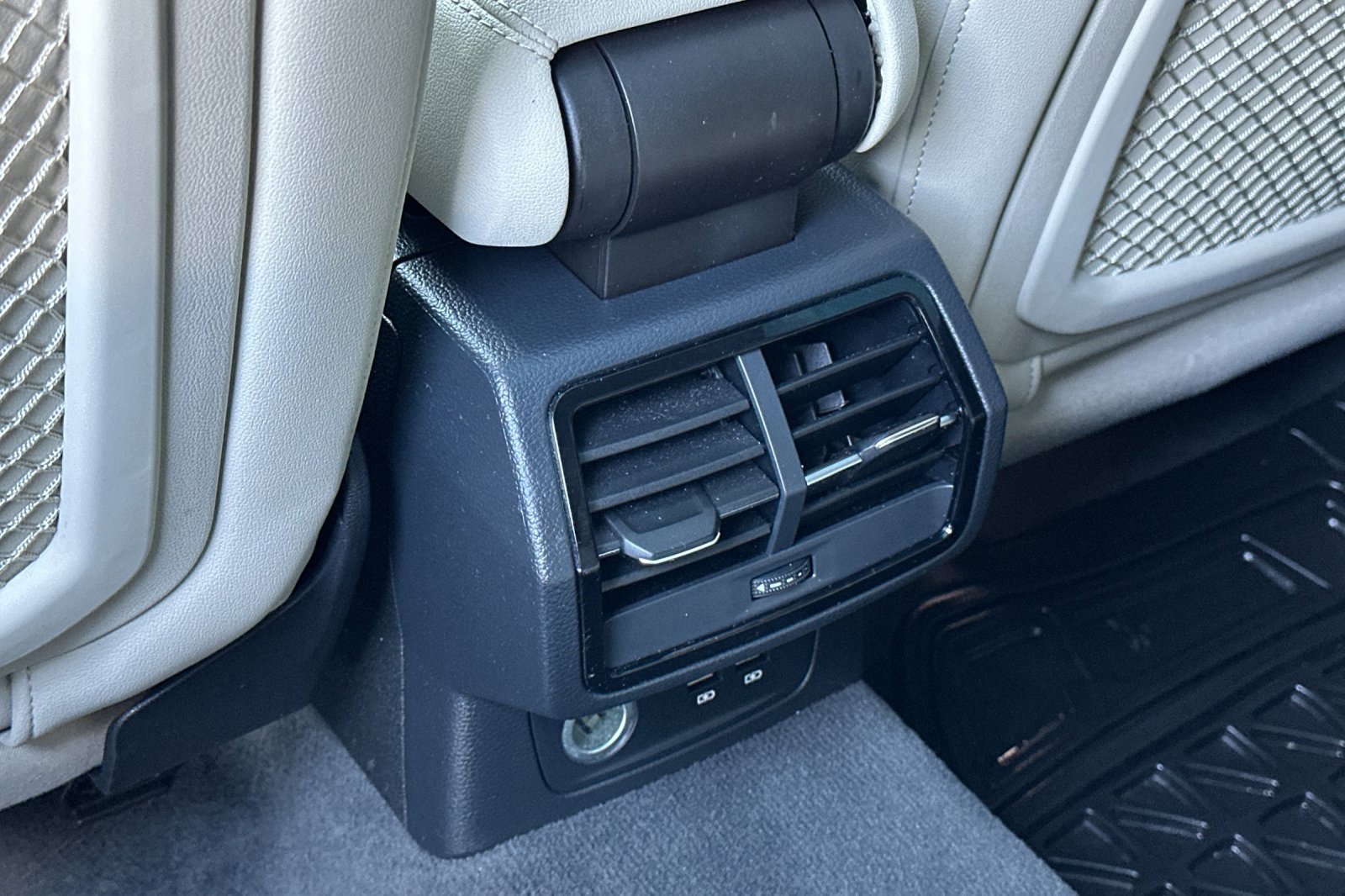 2019 Audi Q3 Premium Plus photo 13