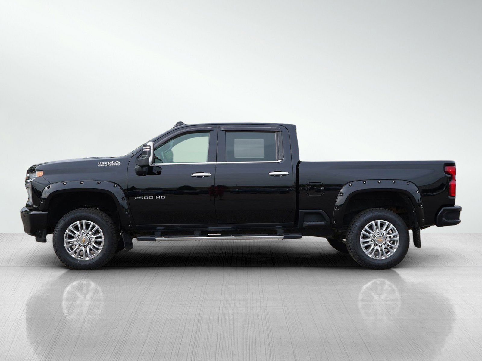 Used 2023 Chevrolet Silverado 2500HD High Country with VIN 1GC1YREYXPF117110 for sale in White Bear Lake, Minnesota
