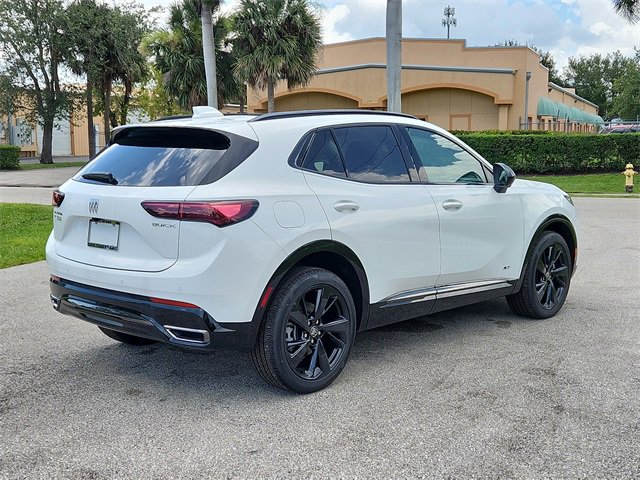 2025 Buick Envision Sport Touring photo 4