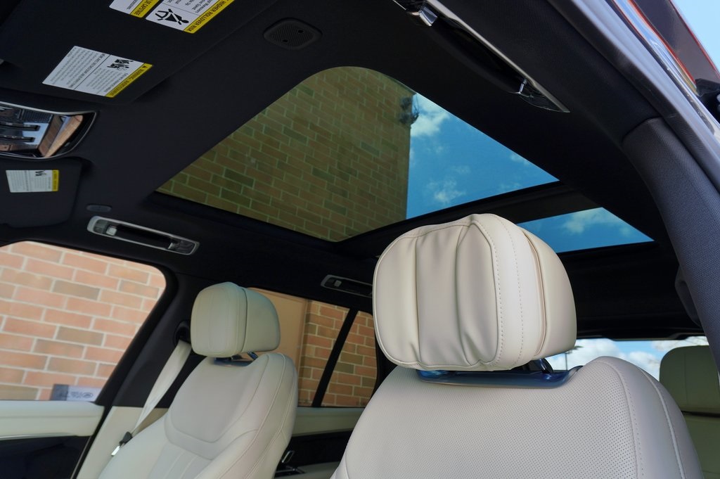 2025 LAND ROVER RANGE ROVER - Image 14