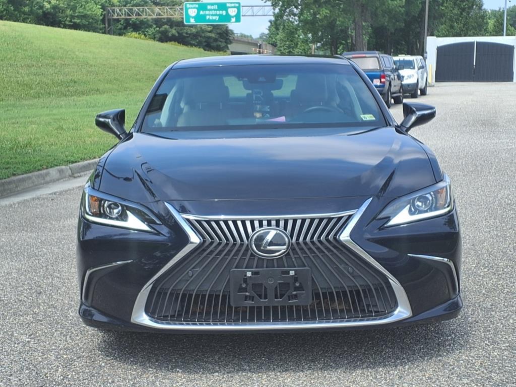 2021 Lexus ES 350 photo 2