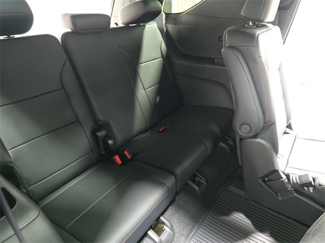 2026 Chevrolet Traverse Z71 photo 11