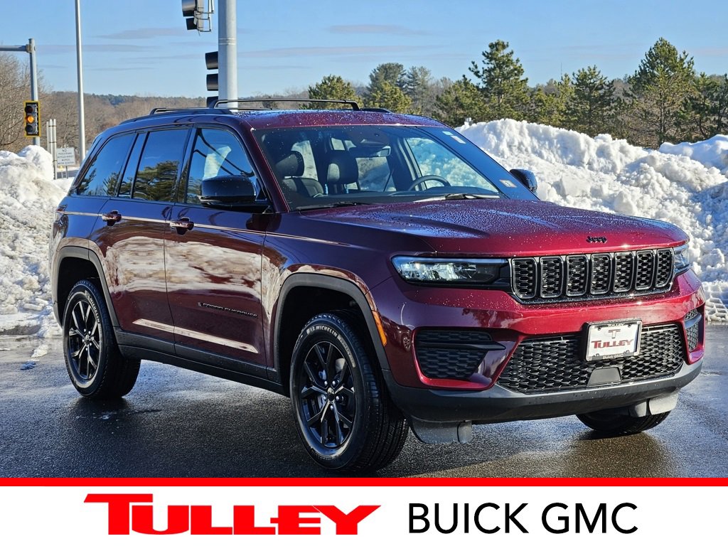 2025 Jeep Grand Cherokee Altitude's photo