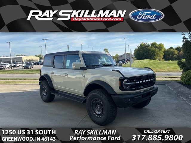 2025 Ford Bronco 4-Door Outer Banks's photo