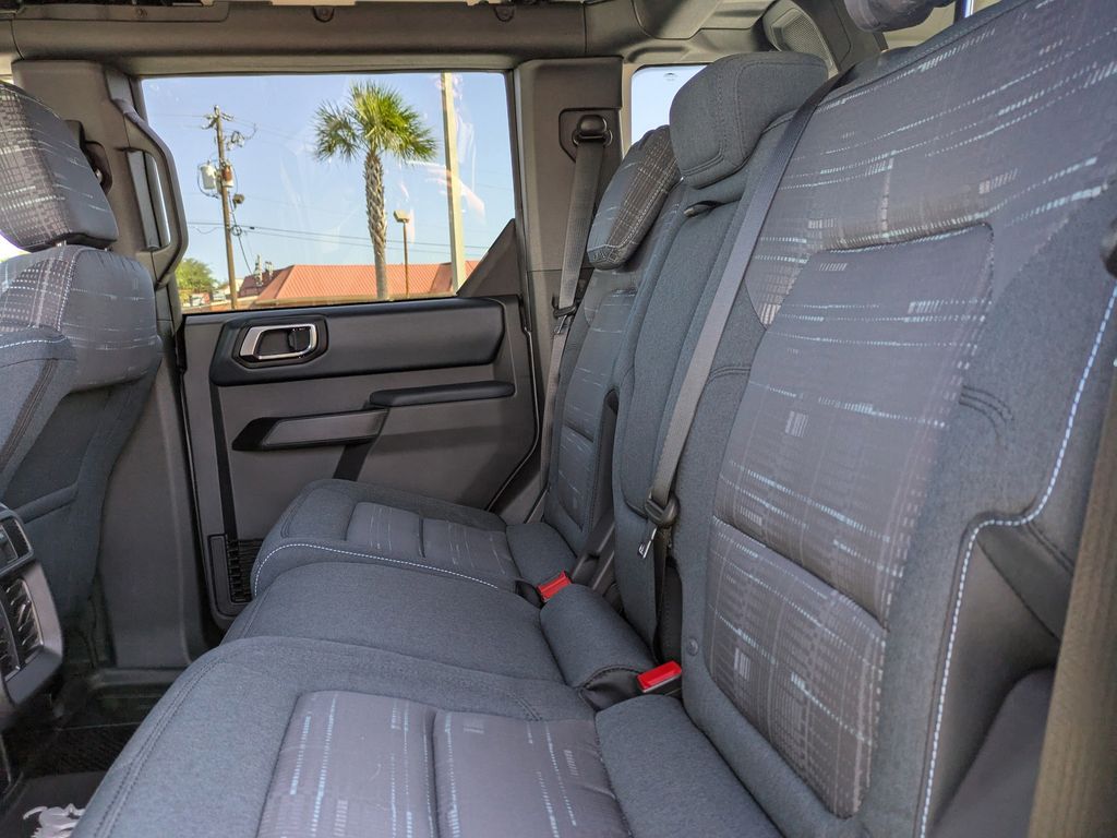 2025 Ford Bronco Heritage First Edition photo 14