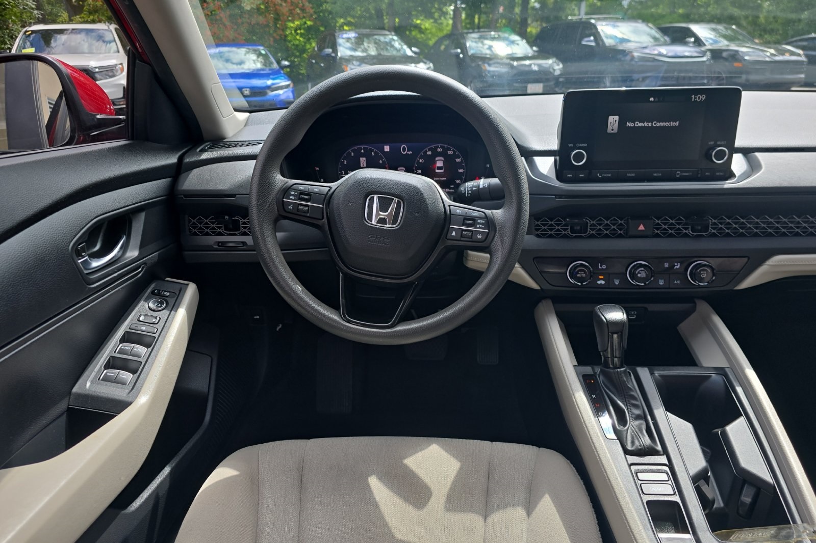 2023 Honda Accord LX photo 14