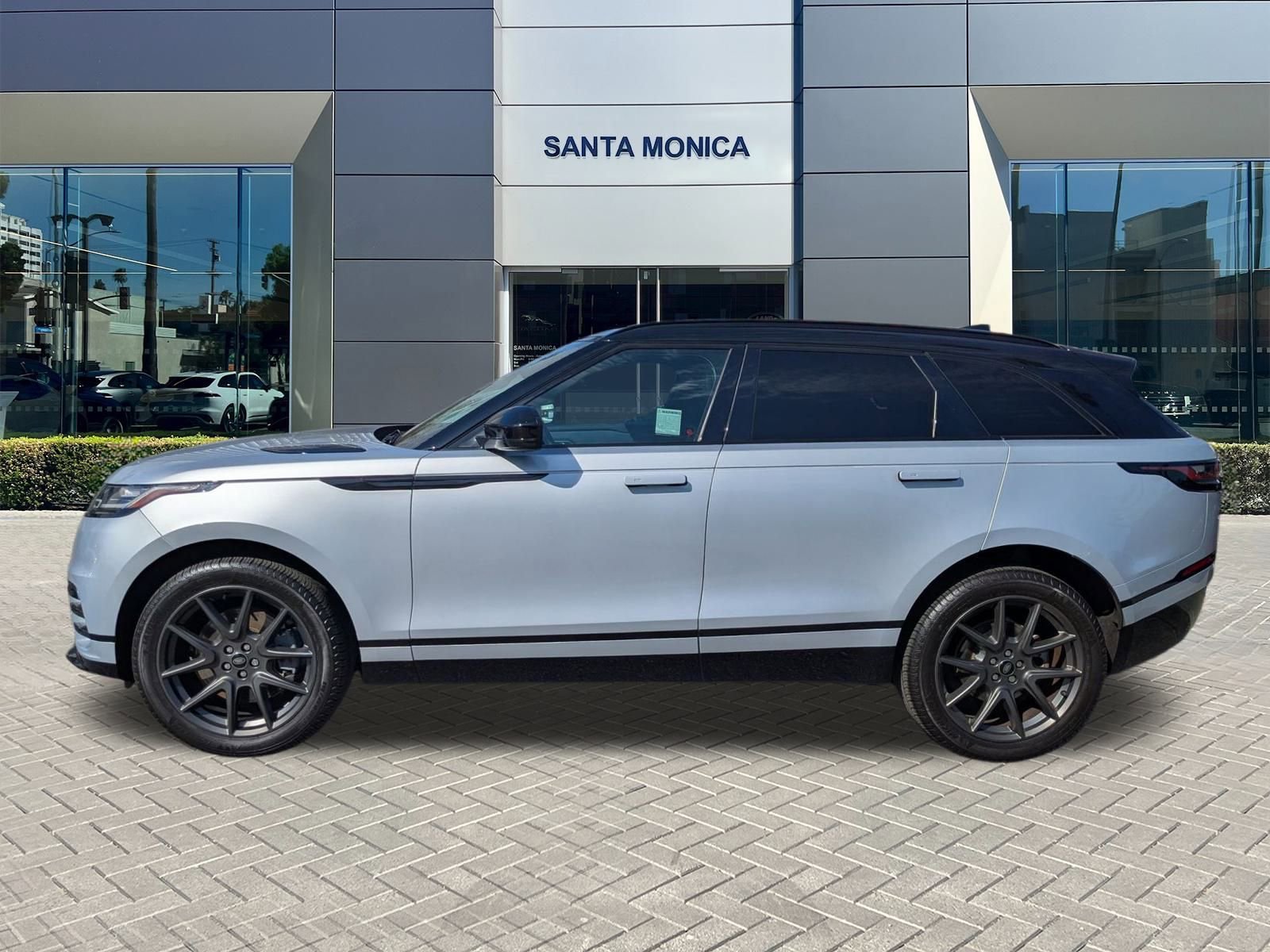 2023 Land Rover Range Rover Velar R-Dynamic S photo 9