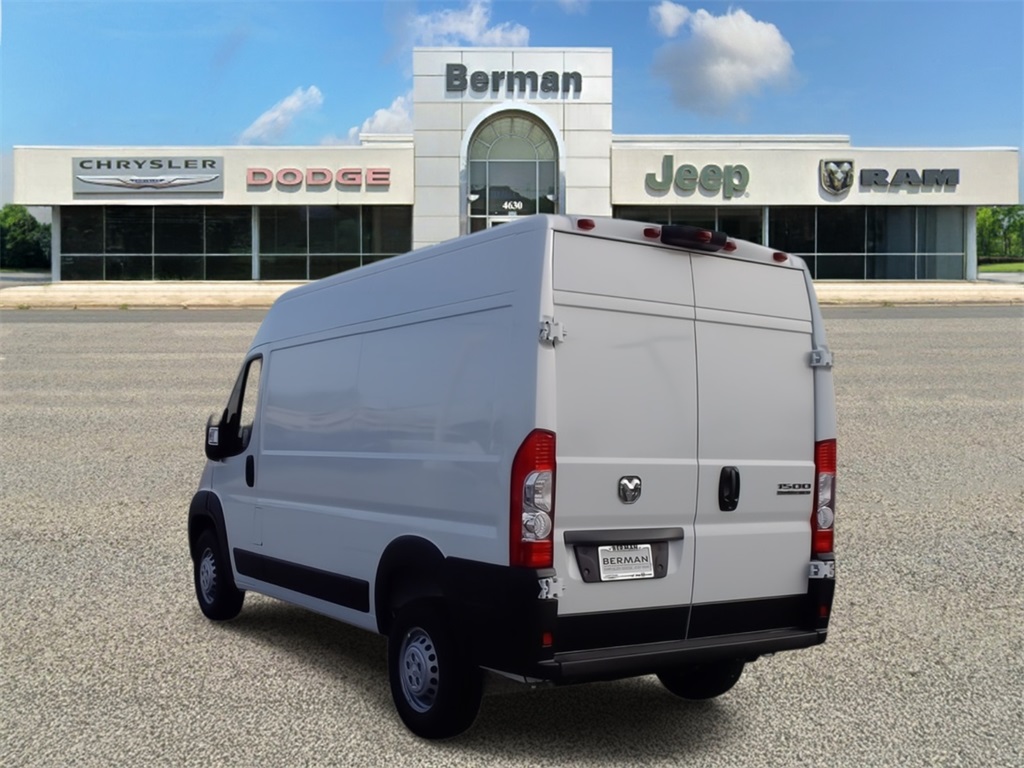 2025 Ram ProMaster 1500 photo 4