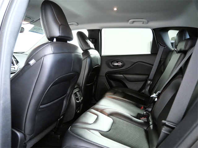 2021 Jeep Cherokee Trailhawk photo 12