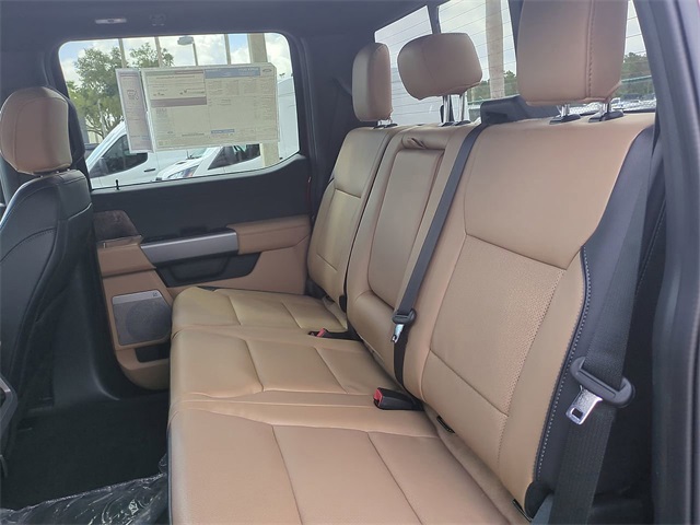 2025 Ford F-350 Lariat photo 13