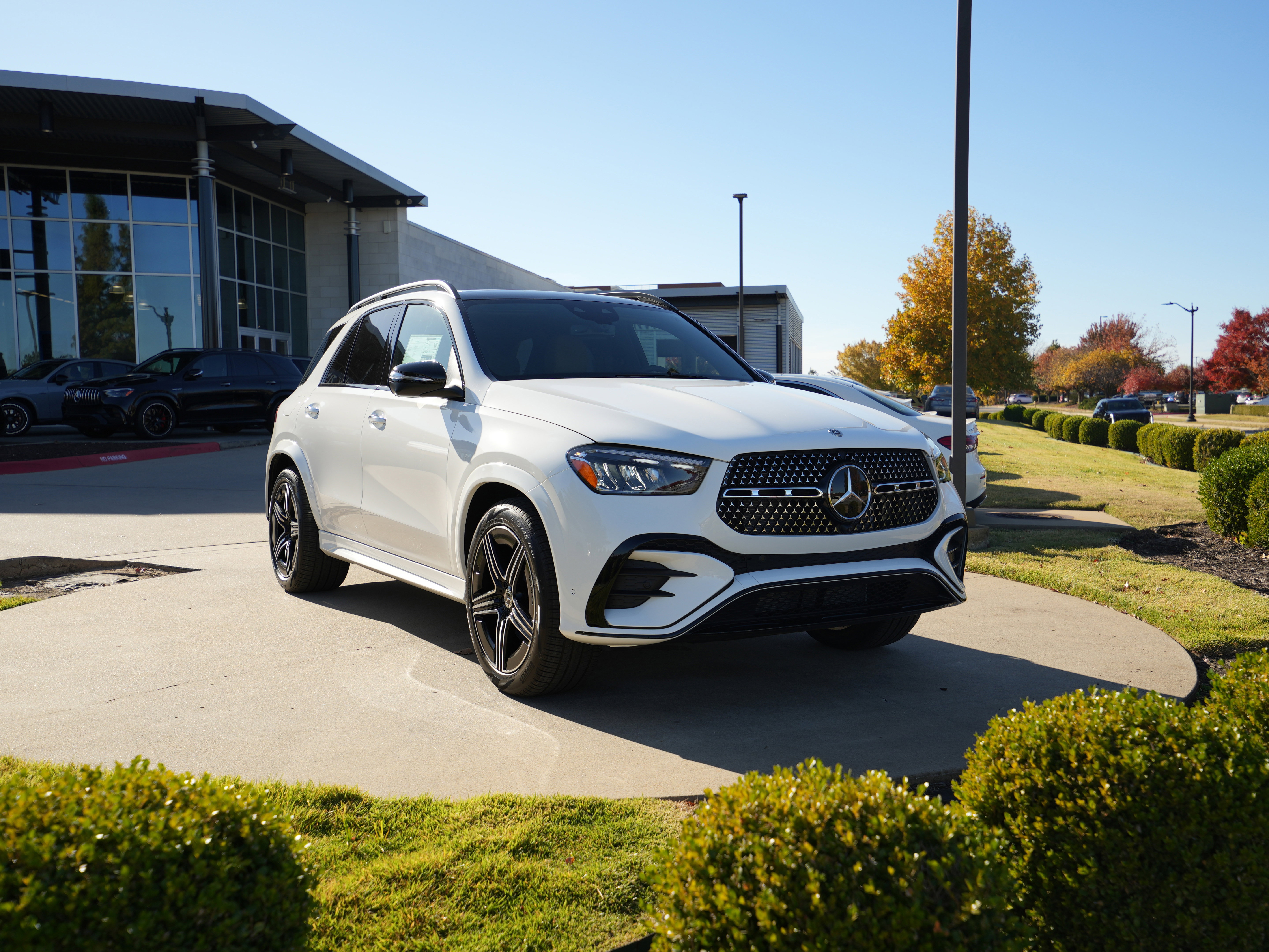 2026 Mercedes-Benz GLE GLE350's photo