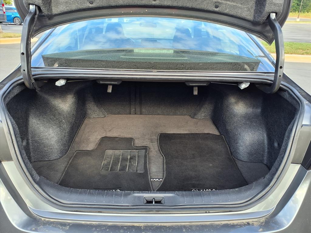 2024 Nissan Altima 2.5 SV photo 18