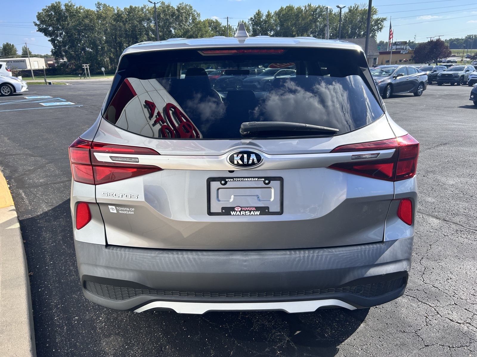2021 Kia Seltos LX photo 8