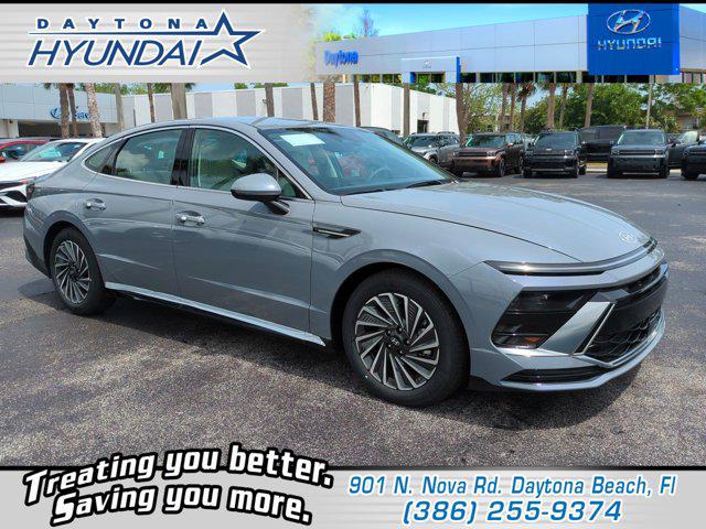 2025 Hyundai Sonata Hybrid SEL's photo