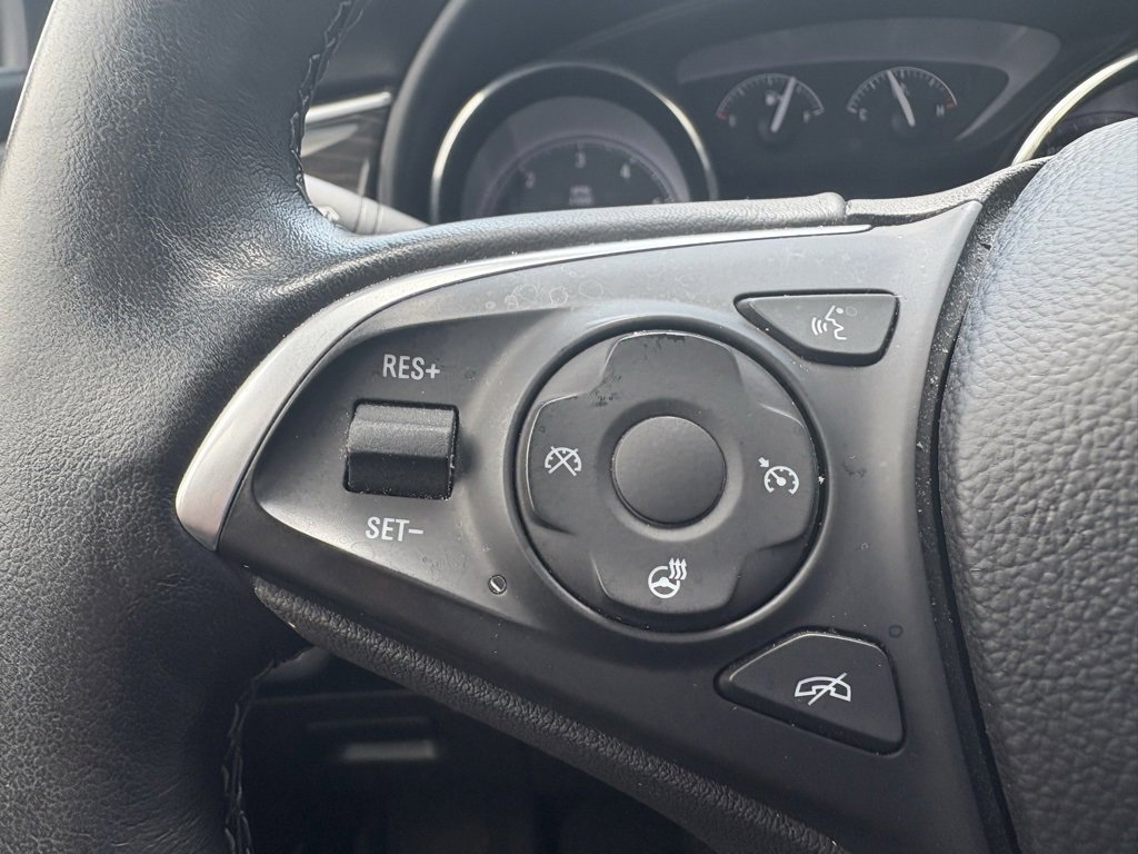 2019 Buick Envision Essence photo 24