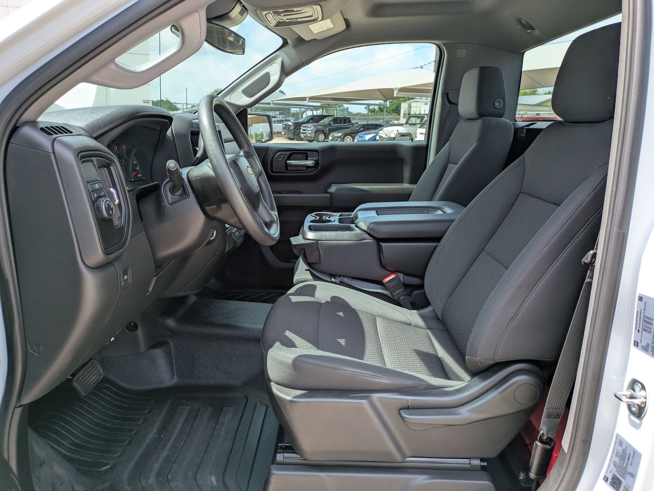 2024 Chevrolet Silverado 1500 Work Truck photo 9