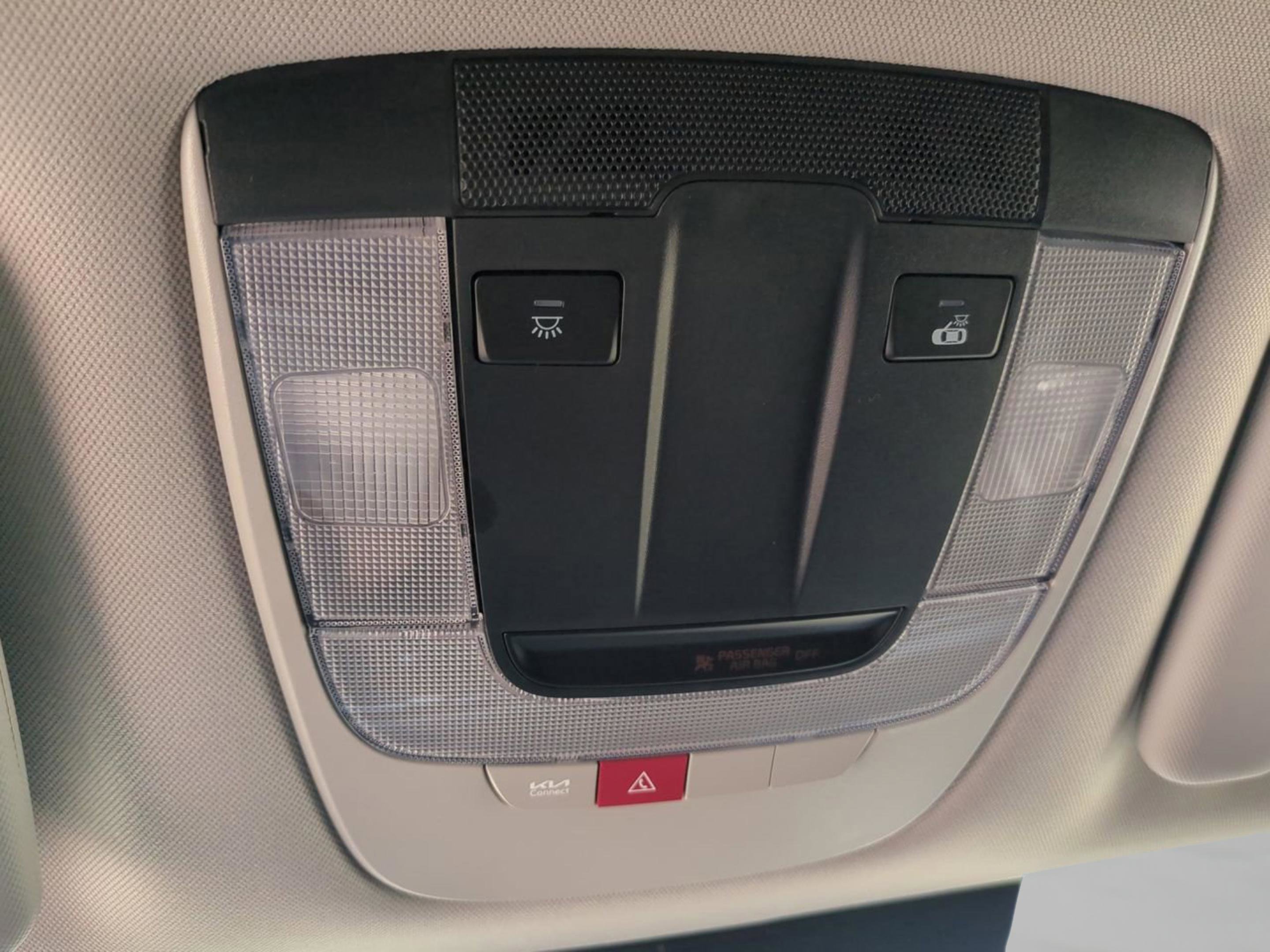 2026 Kia Sportage Hybrid LX photo 22