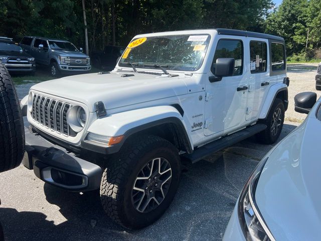 2024 Jeep Wrangler Sahara photo 3