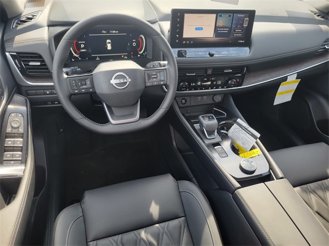 2026 Nissan Rogue Platinum photo 29