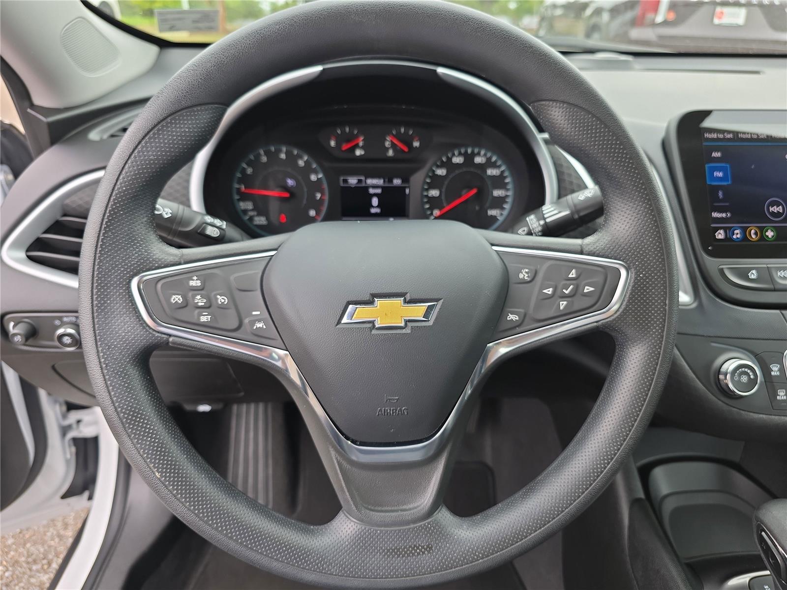 2023 Chevrolet Malibu LS photo 15