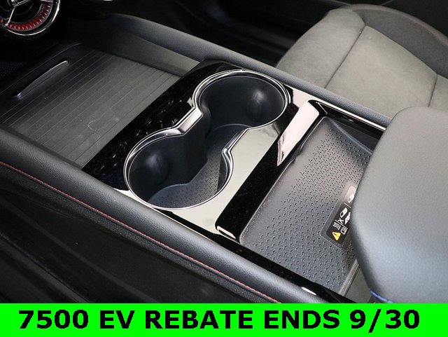 2025 Chevrolet Blazer EV RS photo 19