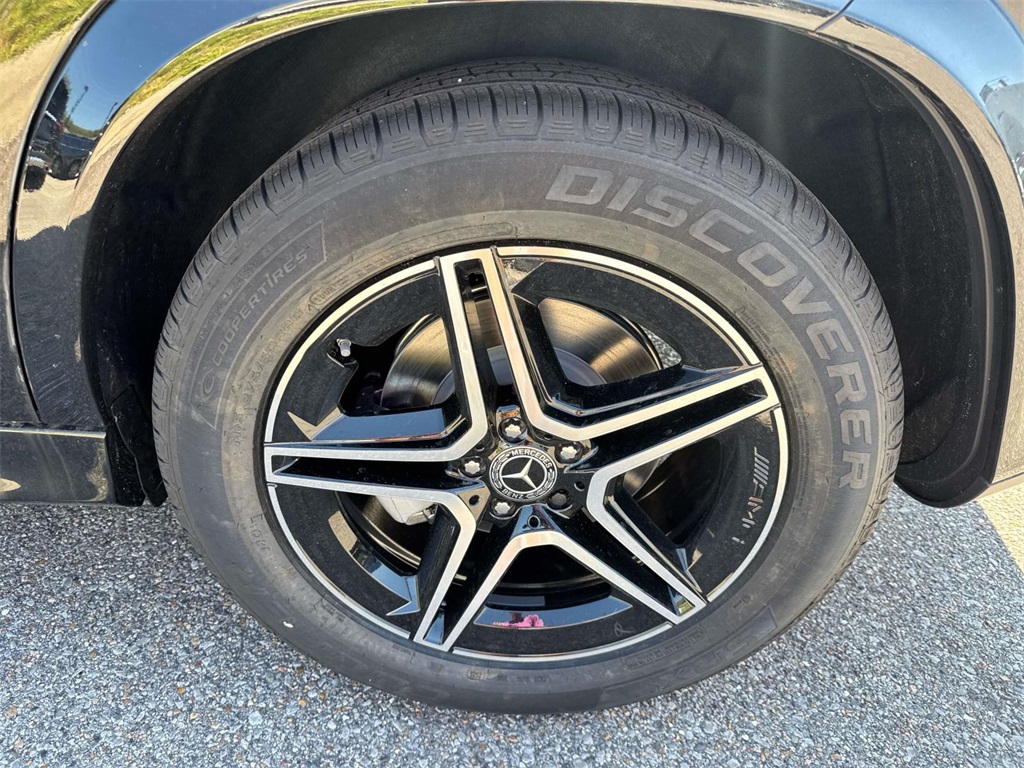 2026 Mercedes Benz GLE 350 4MATIC photo 2