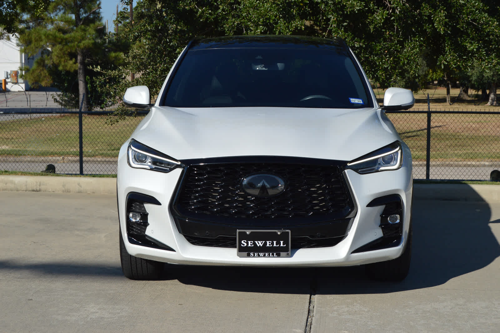 2024 Infiniti QX50 SPORT photo 2