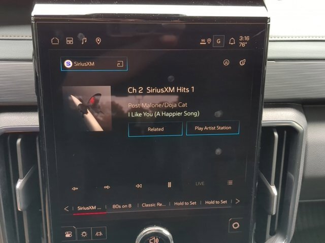2026 Gmc Acadia AT4 photo 4