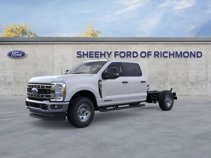 2026 Ford F-350 photo 2