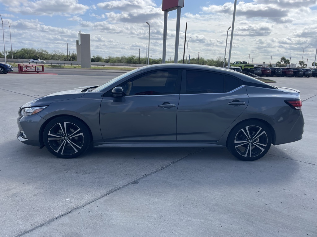 2021 Nissan Sentra SR photo 2