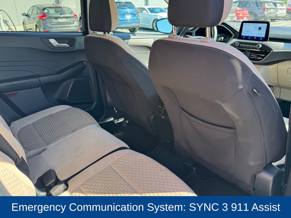 2021 Ford Escape SE photo 19