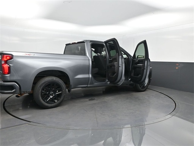 2020 Chevrolet Silverado 1500 Custom photo 29