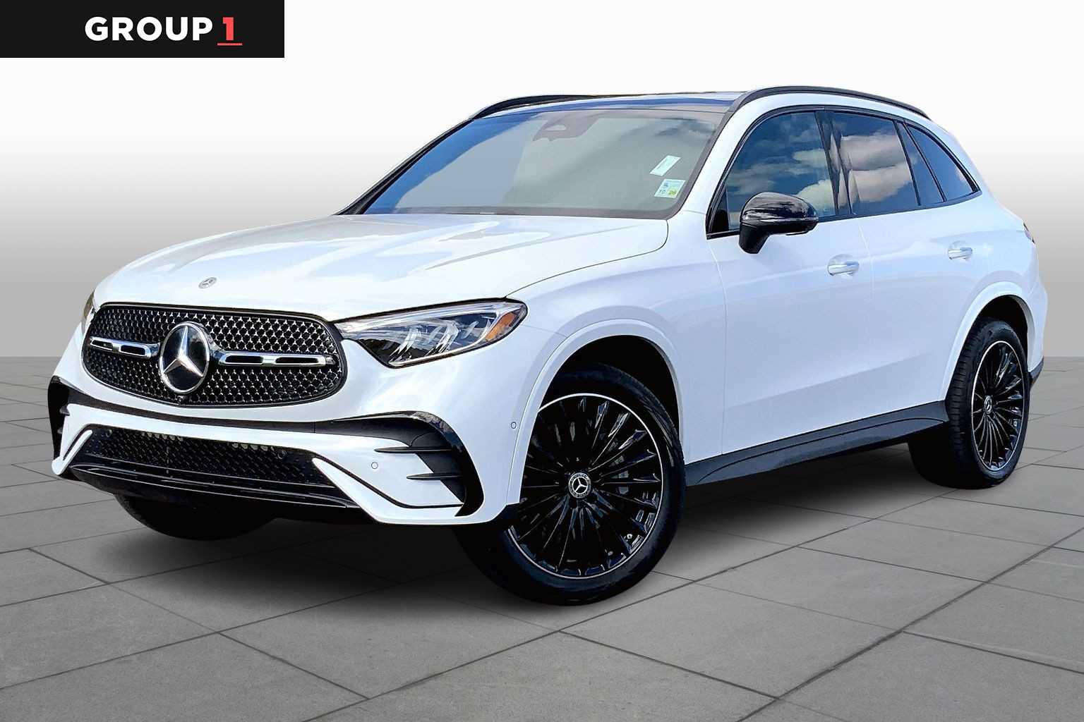 2026 Mercedes-Benz GLC Base's photo