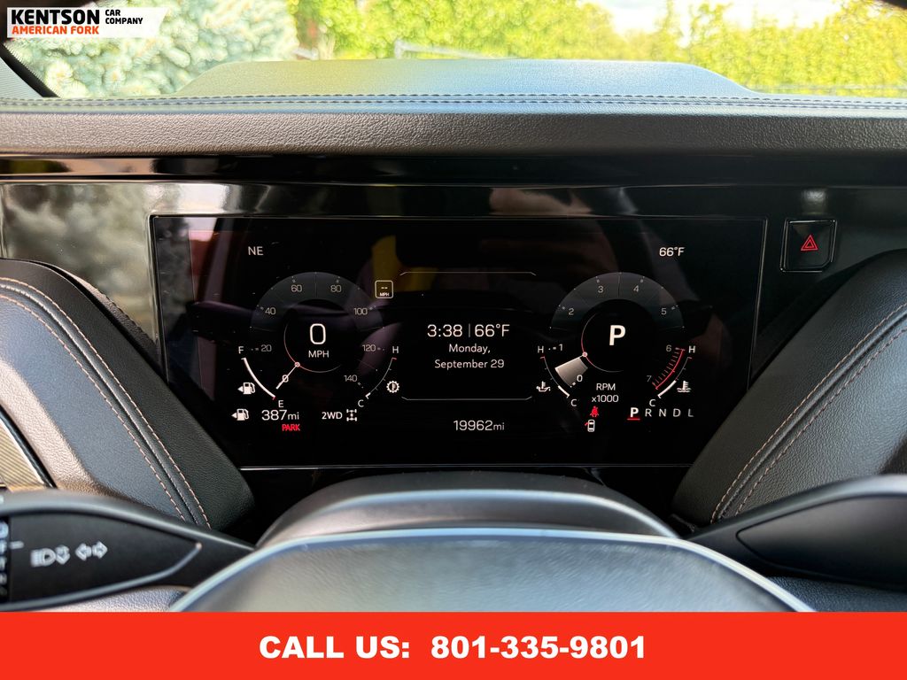 2025 Gmc Yukon XL AT4 photo 14