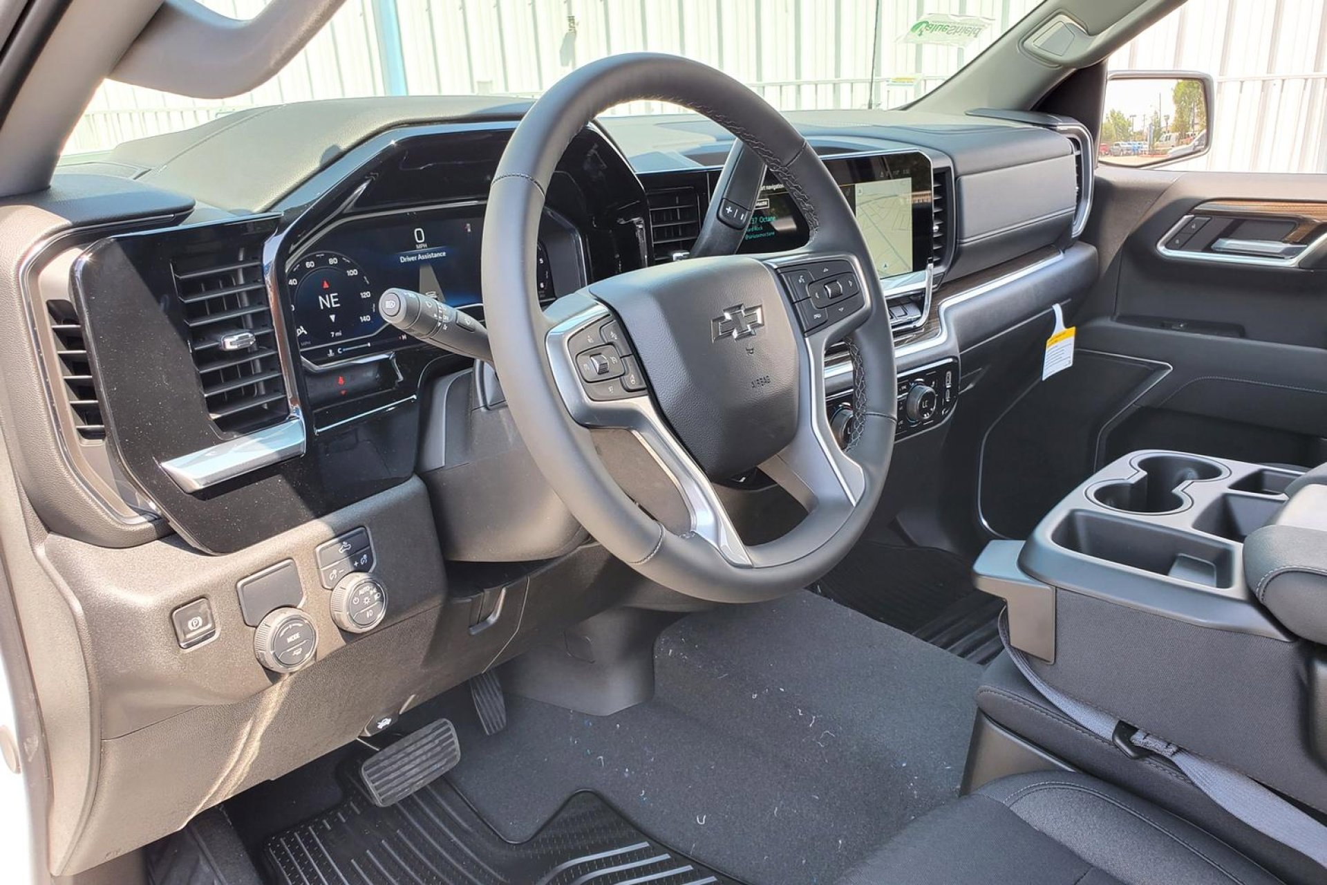 2025 Chevrolet Silverado 1500 RST photo 6
